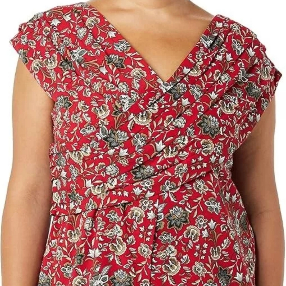 Making The Cut Draped Shoulder Side Zip Top Red Floral nwt sz medium